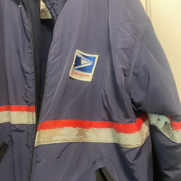 USPS Winter Jacket - Picture 3 of 4